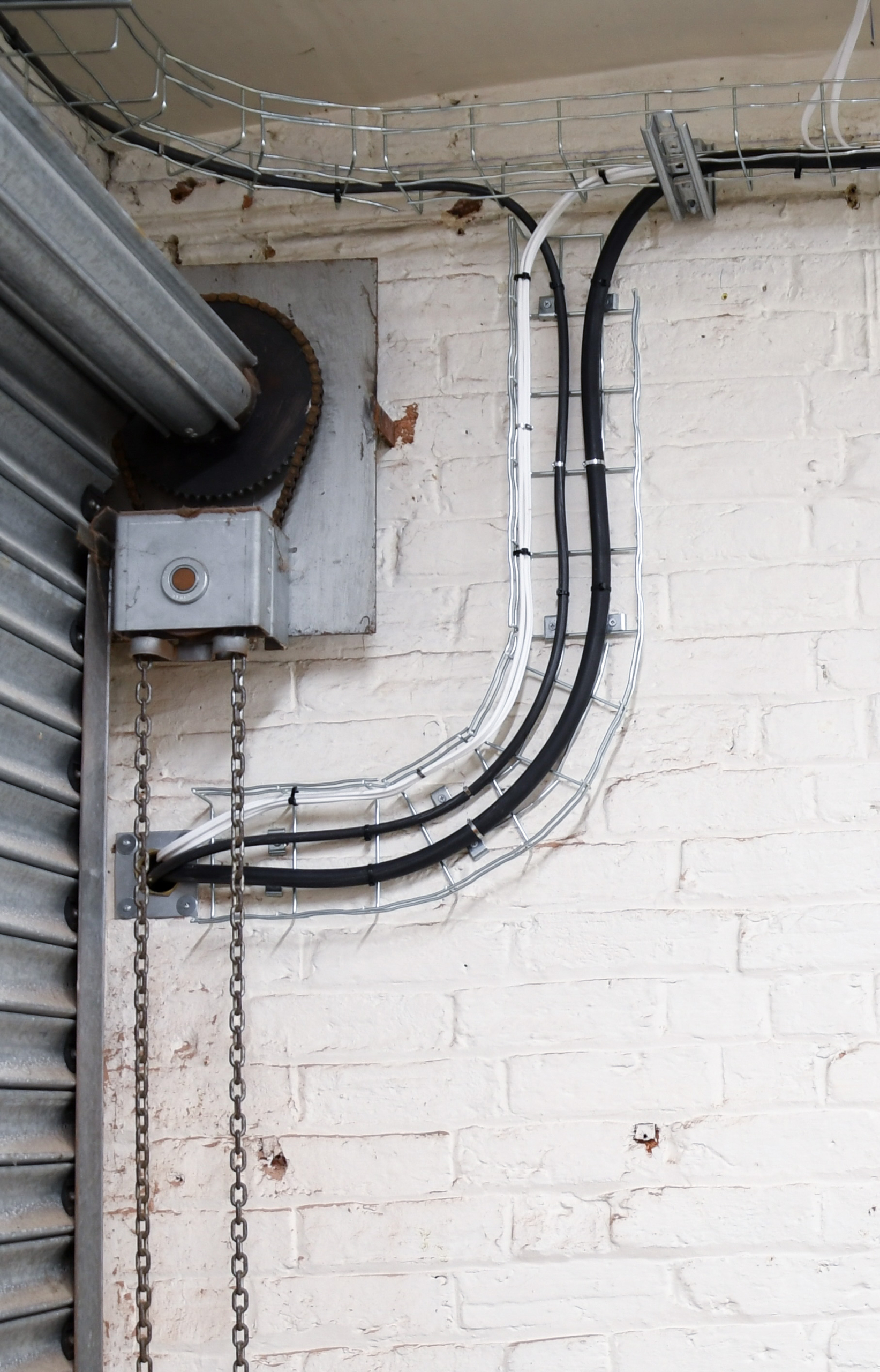 Leading Edge Design UK G M Monk electrical contractor Eastbourne East Sussex